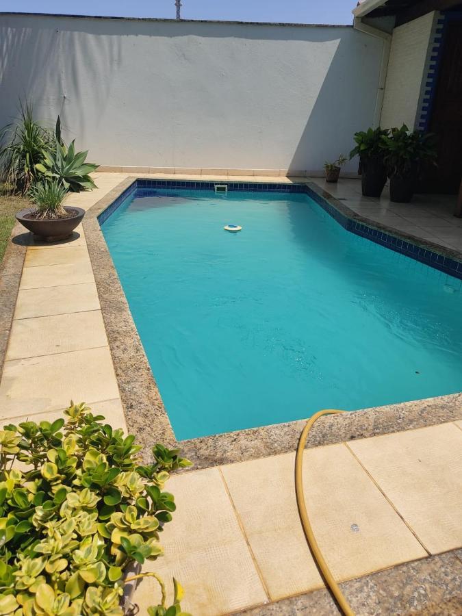 Linda Casa Com Piscina Em Interlagos Vila Velha Es Villa Exteriör bild