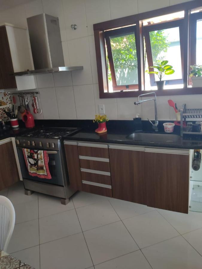 Linda Casa Com Piscina Em Interlagos Vila Velha Es Villa Exteriör bild