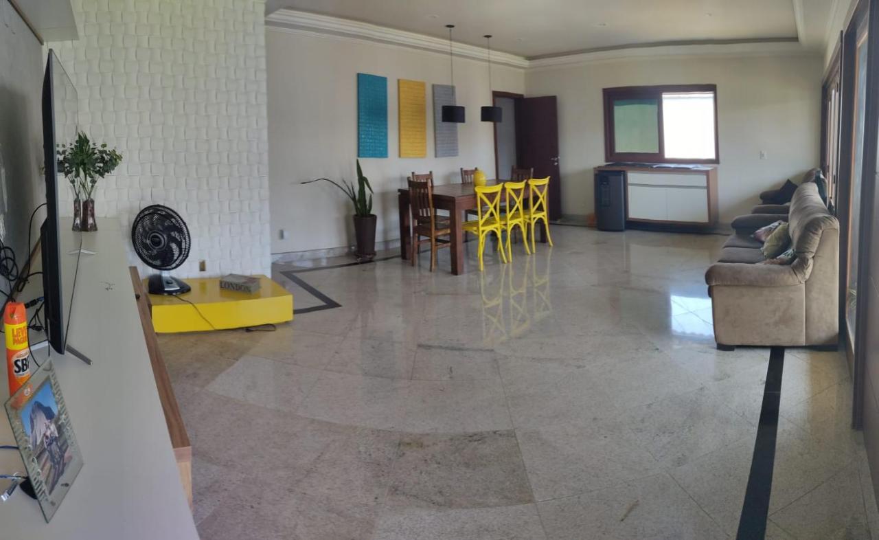 Linda Casa Com Piscina Em Interlagos Vila Velha Es Villa Exteriör bild