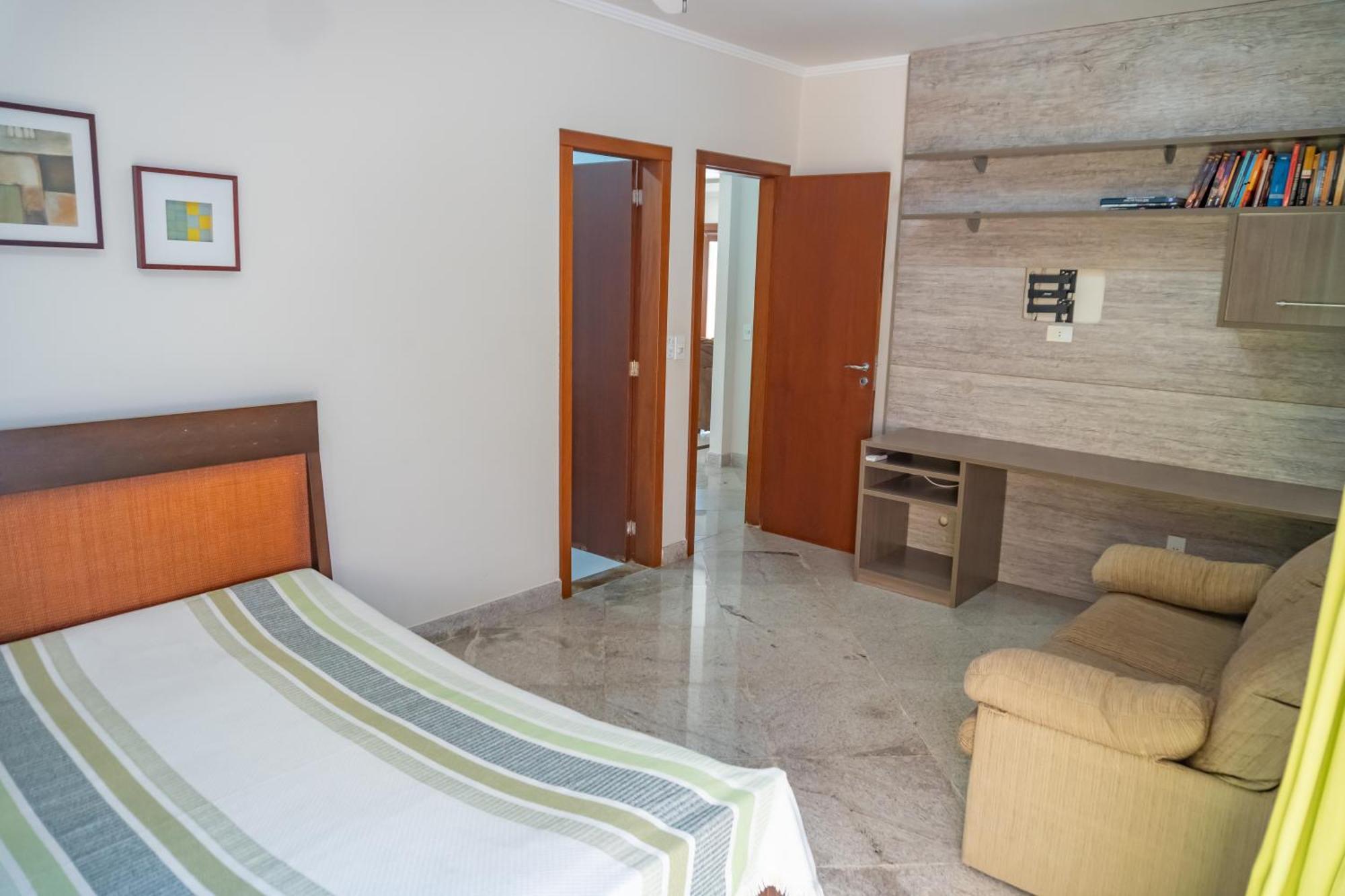 Linda Casa Com Piscina Em Interlagos Vila Velha Es Villa Exteriör bild