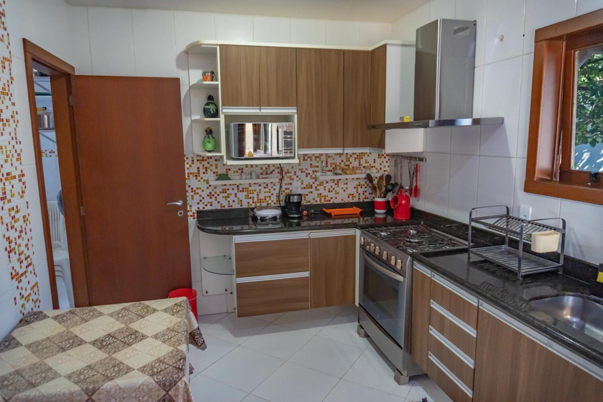 Linda Casa Com Piscina Em Interlagos Vila Velha Es Villa Exteriör bild